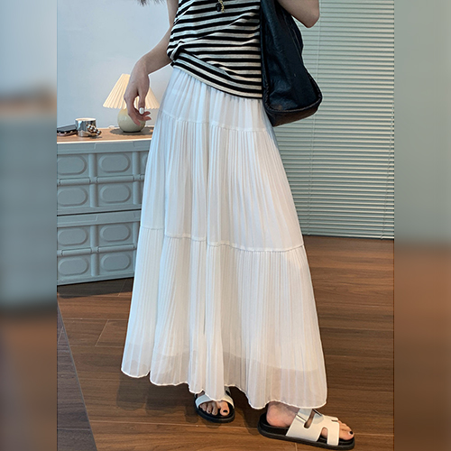 내추럴 에어리 플리츠 밴딩 롱 스커트