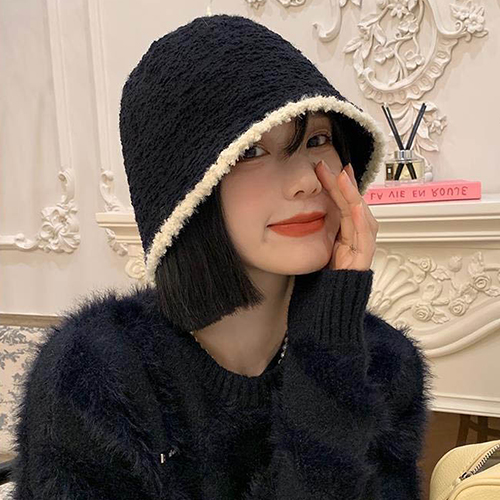 포근 배색 양털 보온 버킷햇