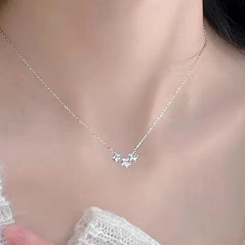  .트윙클 블룸 네크리스