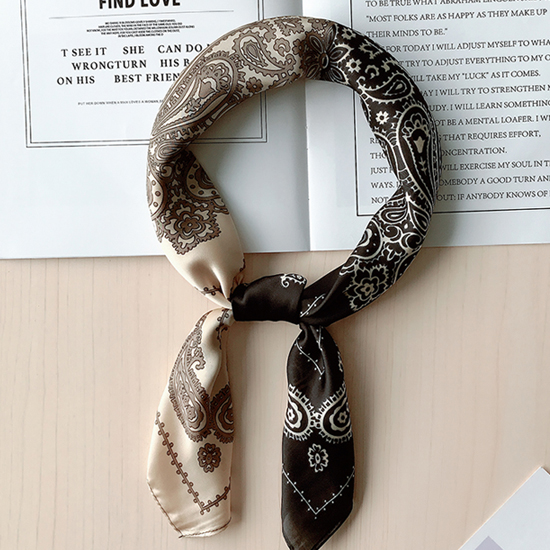 페이즐리 투톤 스카프 