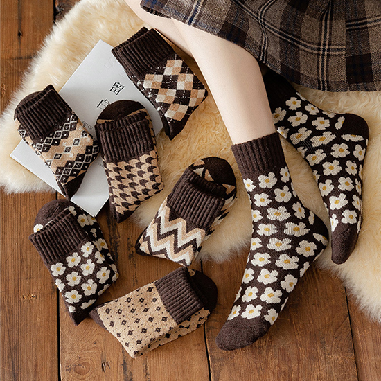  소프트 패턴 울 함유 양말(단품)