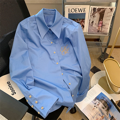 루즈핏 자수 데일리 블루 셔츠