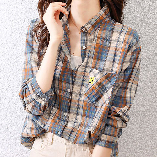 스마일 포켓 체크 무늬 카라 셔츠