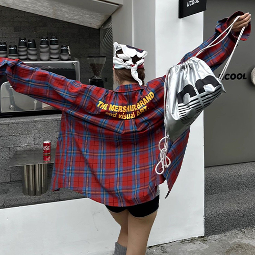 백레터링 컬러 체크 셔츠