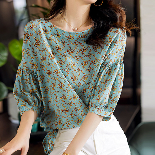 패턴 스트링 페미닌 블라우스