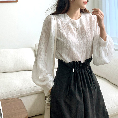 벌룬 소매 밴딩 블라우스