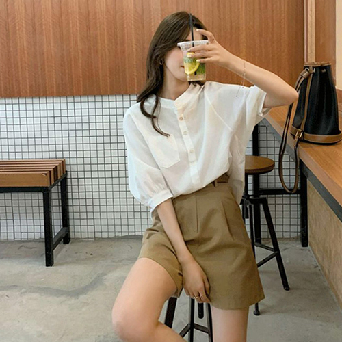 ◈[당일발송] 심플 차이나 카라 블라우스+핀턱 숏 팬츠+벨트 3SET