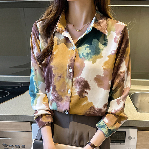 ◈[당일발송] 잉크 나염 카라 블라우스