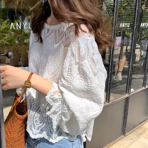 [당일발송] 여성스러운 레이스 원단 블라우스