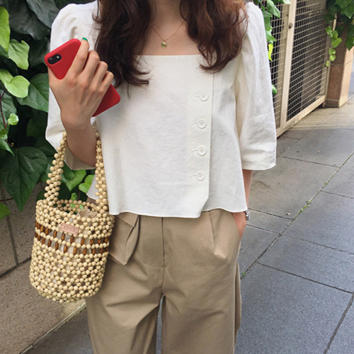 ◈[당일발송] 스퀘어 옆버튼 퍼프 블라우스