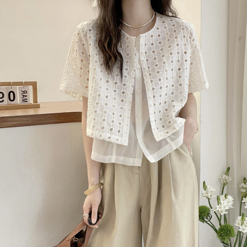 시스루 나시 레이어 펀칭 블라우스