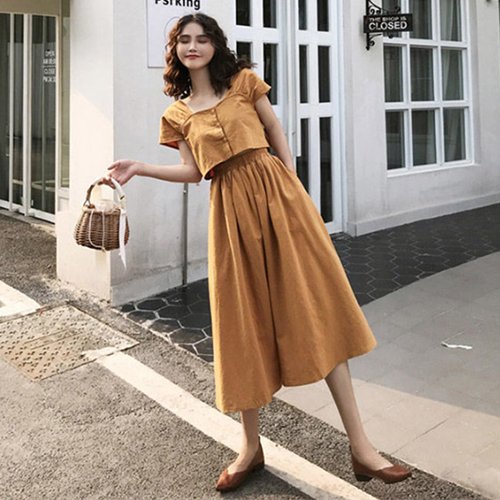 [당일발송] 스퀘어 린넨 블라우스&밴딩 플레어 스커트 2SET