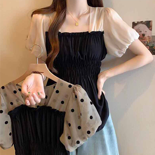 페미닌 벌룬소매 셔링 블라우스