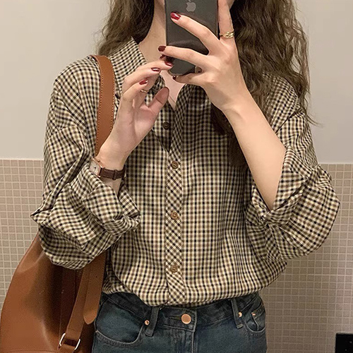 레트로 체크 카라 블라우스