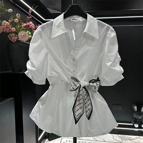 리본 스카프 퍼프소매 블라우스