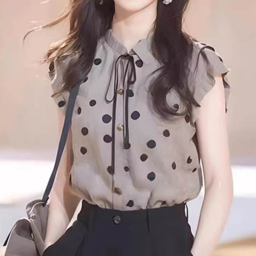 리본 카라넥 도트 블라우스