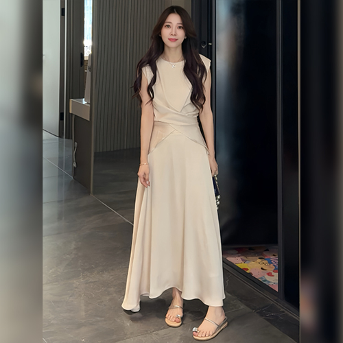 [&당일배송]★수요특가 자정마감 50%★민소매 랩 블라우스&플레어 스커트 2SET