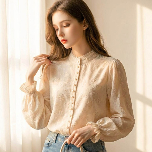 진주버튼 프릴소매 패턴 블라우스