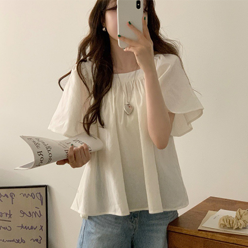스퀘어넥 여리핏 플레어 소매 루즈핏 블라우스