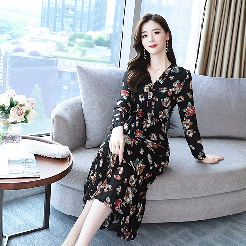 [재입고] 브이넥 플로럴 패턴 프릴 원피스