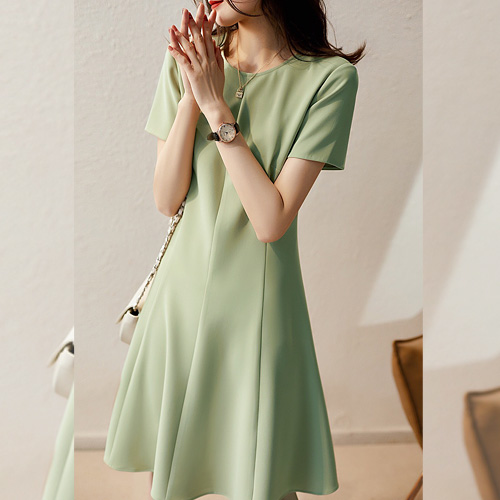 [당일발송]  심플 페미닌 플레어 원피스