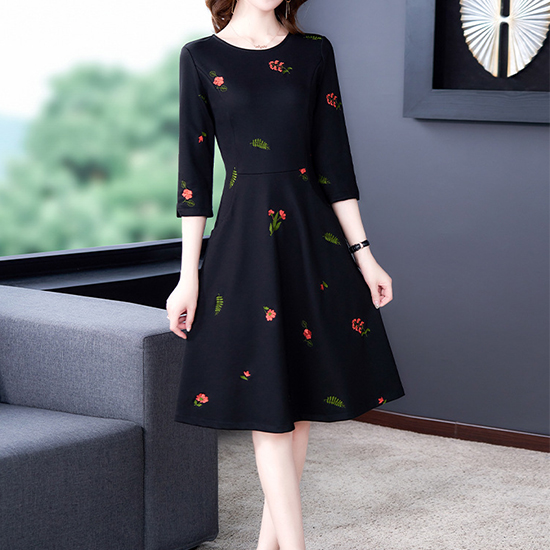 [재입고]스티치 라운드 블랙 원피스