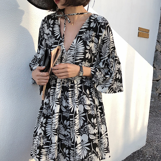 양브이 프릴 플라워 원피스