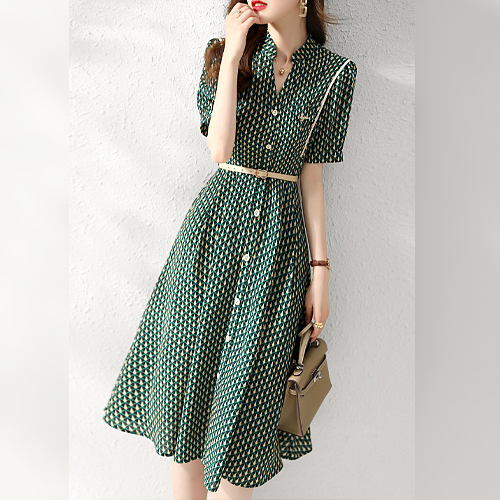 트임넥 패턴 벨트 원피스