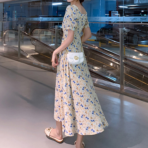 [당일발송] 화사한 플로럴 스퀘어 퍼프 원피스