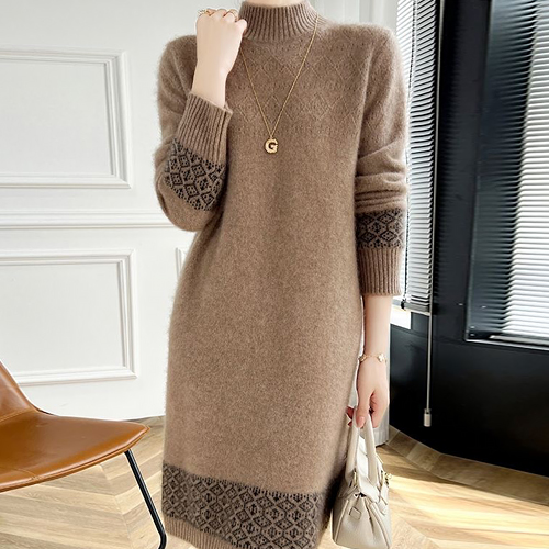 패턴 배색 폴라 니트 원피스