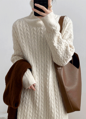 포근 케이블 하이넥 니트 롱원피스
