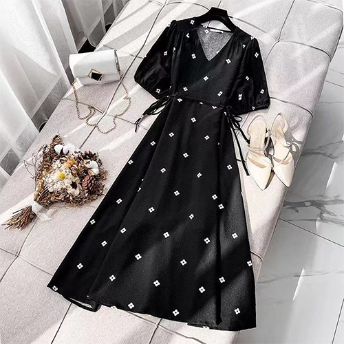 ◈[당일발송] 브이넥 잔꽃 패턴 셔링 원피스