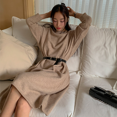 [당일발송]심플 오버핏 라운드 니트 원피스