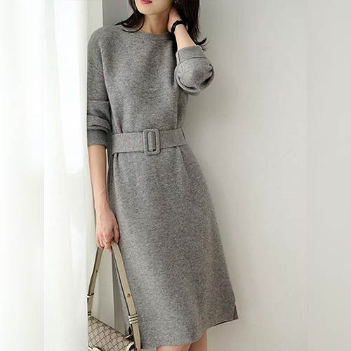 심플 벨티드 니트 원피스