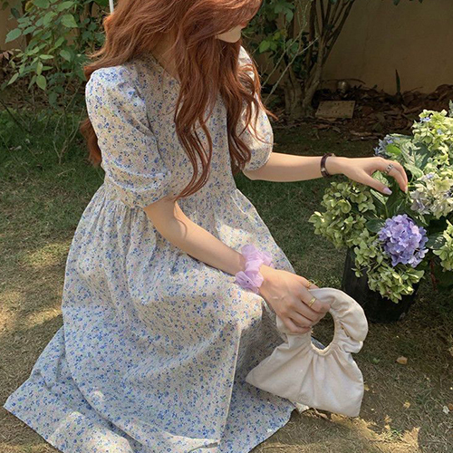◈[당일발송] 여름 잔꽃 감성 페미닌 원피스
