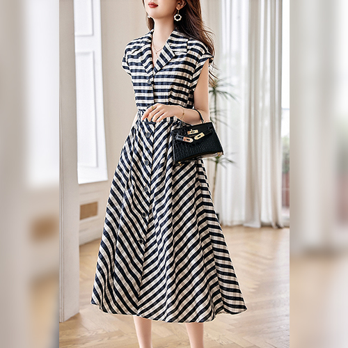 ◈[당일발송] 라인 패턴 카라 롱 원피스