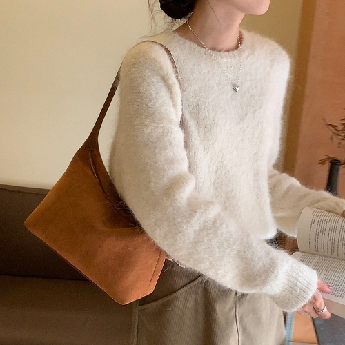 🚨70%찬스, 자정 끝🌙스웨이드 데일리 호보 숄더백  [키링 포함아님]