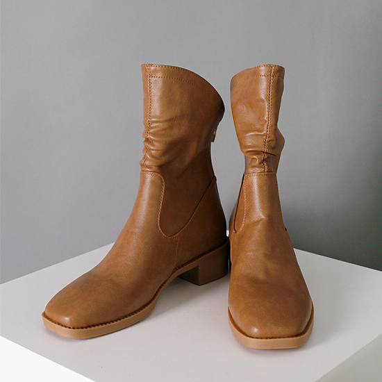 [당일발송] 스웨이드 미들 앵클 부츠