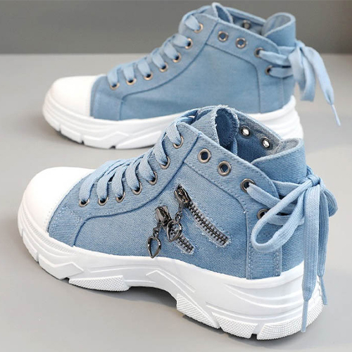 키치 뒷끈 장식 하이탑 스니커즈