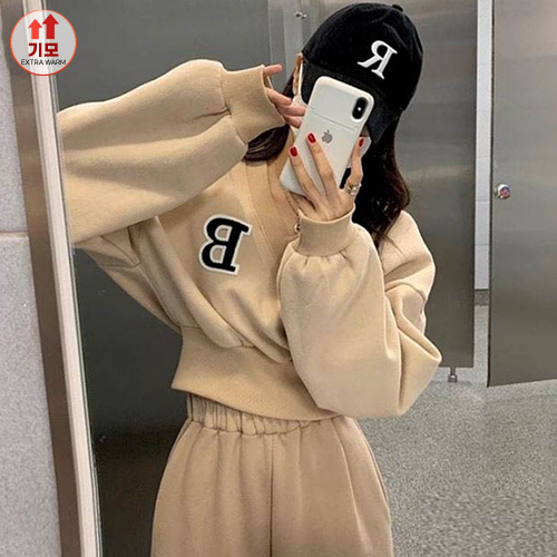 기모 B로고 브이넥 맨투맨&와이드 팬츠 2SET