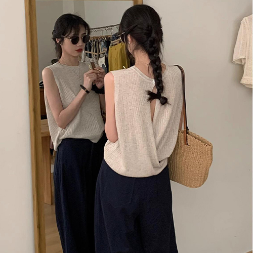 심플 골지 뒷트임 슬리브리스 탑