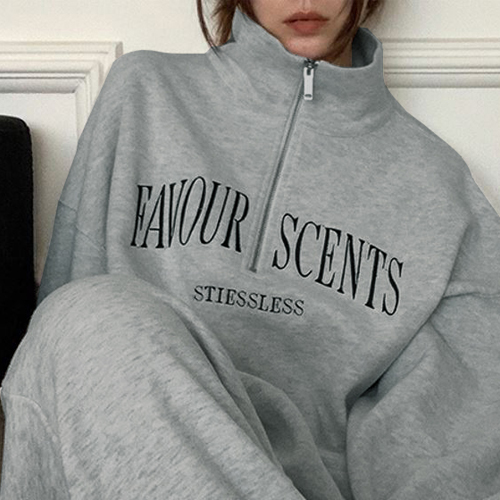 레터링 하프집업 맨투맨