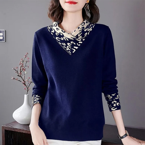 레오파드 배색 기모 브이넥 티셔츠