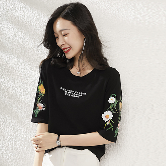 플라워 프린팅 디테일 7부 티셔츠  