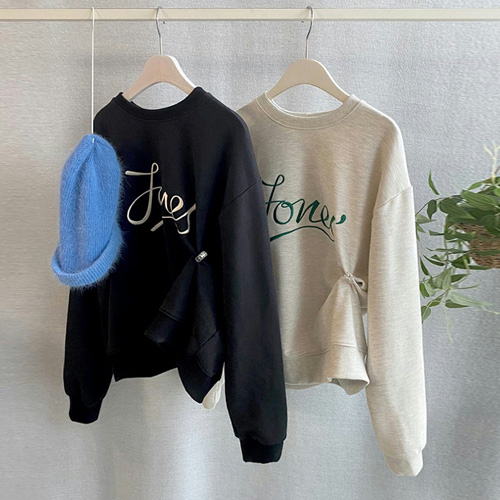 러브 자수 맨투맨