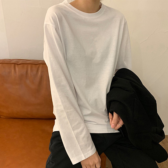 심플 라운드 기본 티셔츠