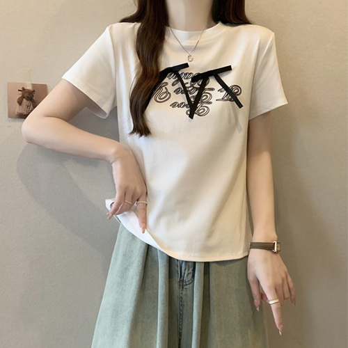 리본 레터링 반소매 티셔츠