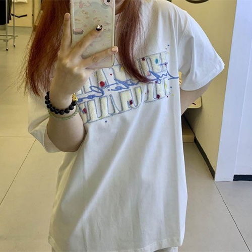 자수 레터링 화이트 반팔티