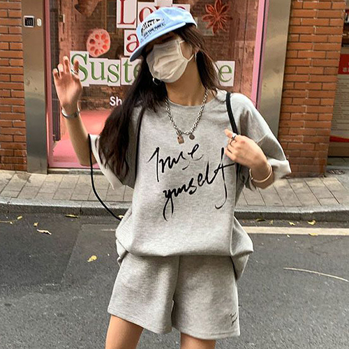 ◈[당일발송] ,레터링 반팔 티셔츠&밴딩 반바지 2SET