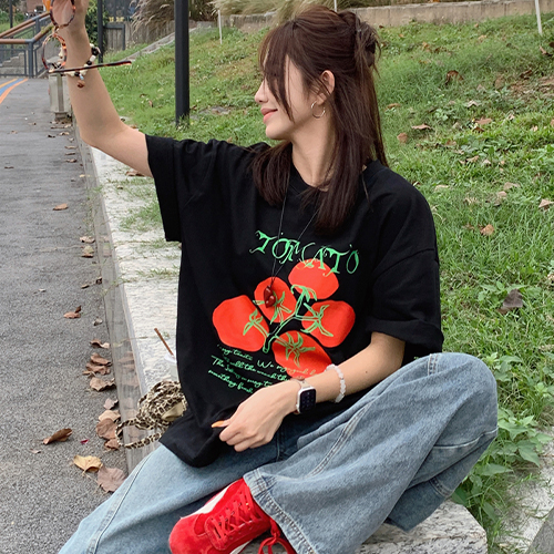 ◈[당일발송] 토마토 그래픽 감성 반팔티